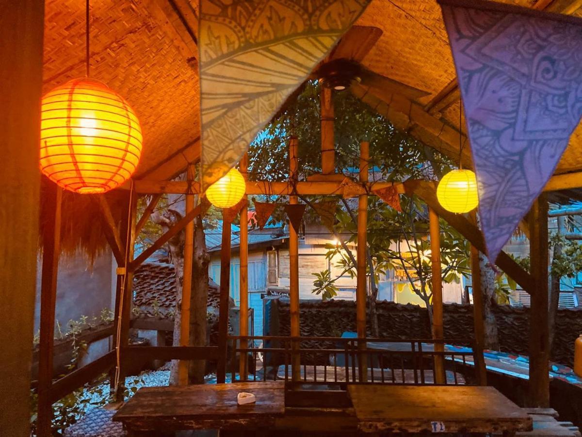 Hostel Gili La Boheme Gili Trawangan Exterior foto